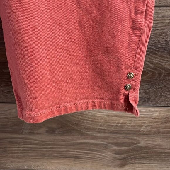 GLORIA VANDERBILT Slimming Effect Amanda Capri Jeans Size 16 Petite Dark Coral - Picture 3 of 8